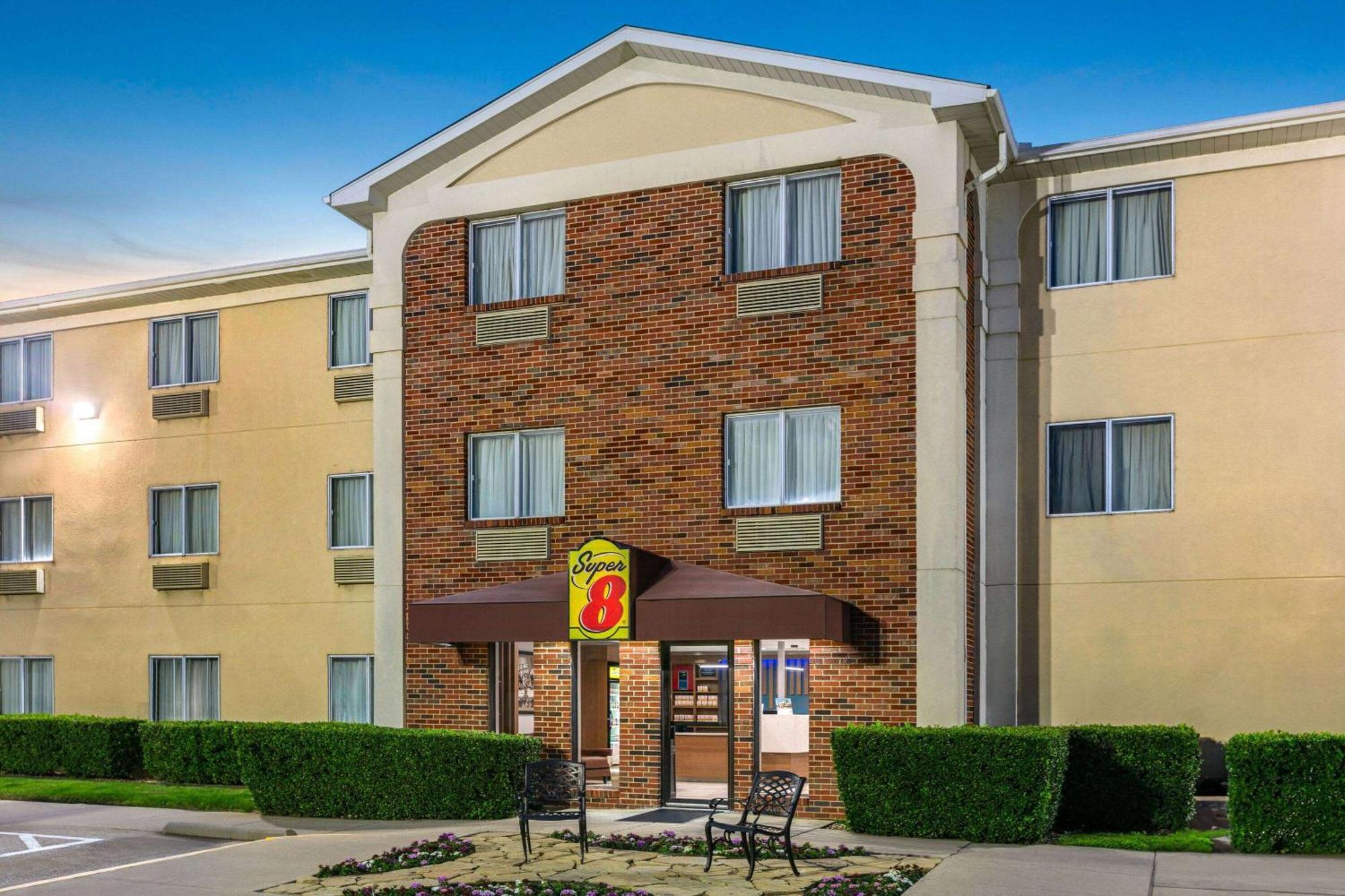 Hotel Super 8 By Wyndham Grapevine/Dfw Airport Northwest Exterior foto